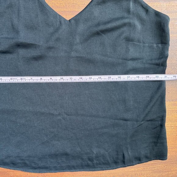 ✨ Banana Republic | Black Cami | Size L ✨ - Picture 6 of 6